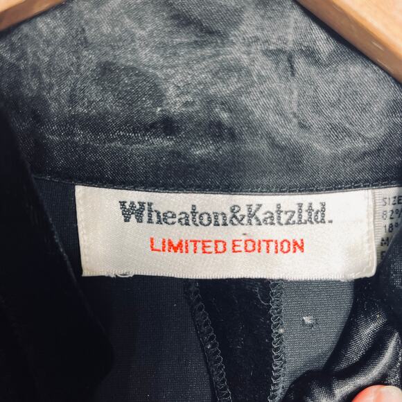 Wheaton & Katz LTD VTG Blouse Black Velvet Rayon Silk Button Up Holiday Witchy M - Picture 4 of 6